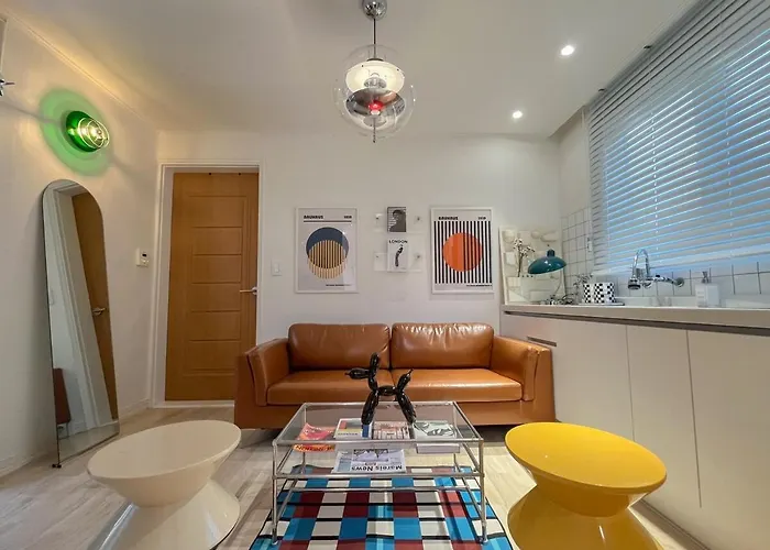 Retro Flowㅡmellow 2 Apartment Seoul