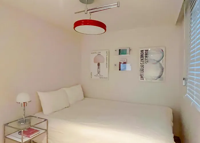 Retro Flowㅡmellow 2 Apartment Seoul